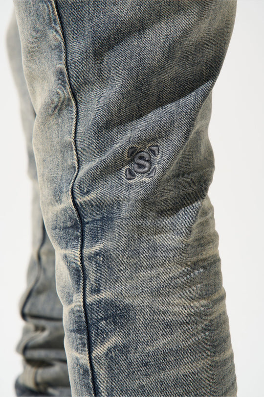 GUNMETAL Jeans