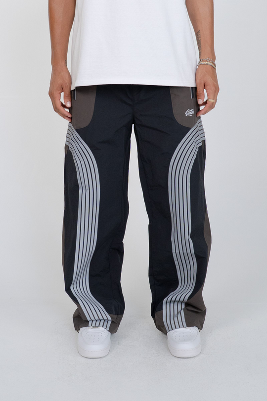 3M Peaks Black Pants