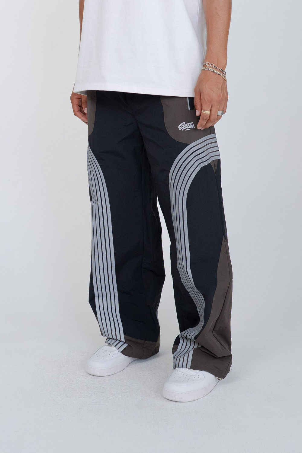 3M Peaks Black Pants
