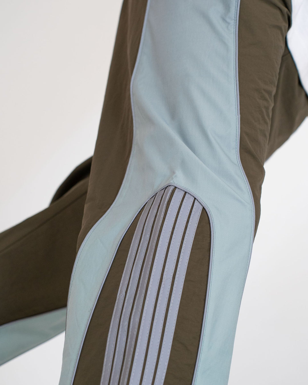 Helios Pants (Olive)